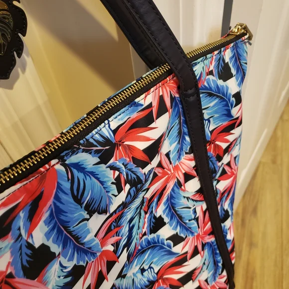 Tommy Bahama Red and Blue Leaf Print Tote - Picture 3 of 8